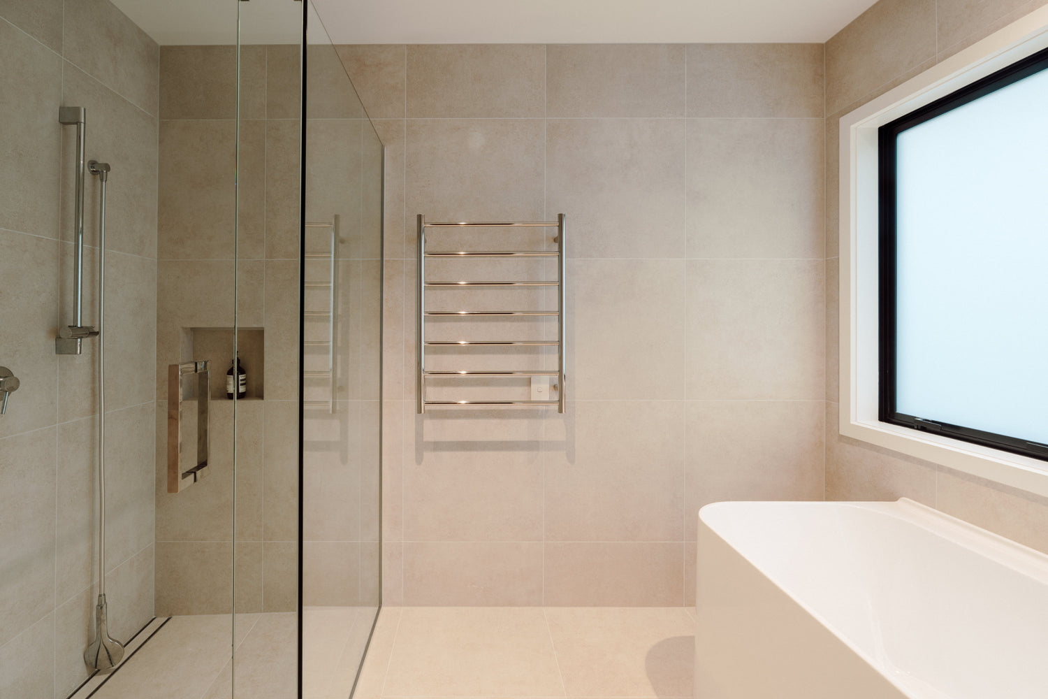 New Build Sleek & Stylish Family Home Ohauiti, Tauranga Tauranga House Design Idea #37