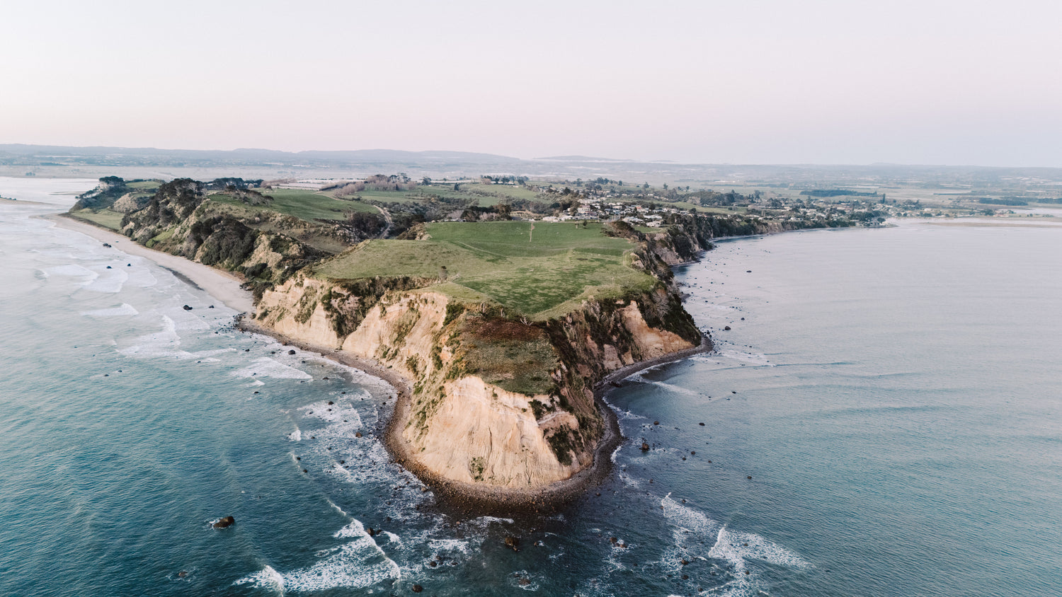 New Build Inspired by Nature: Designed for the Heart Maketu Tauranga House Design Idea #13